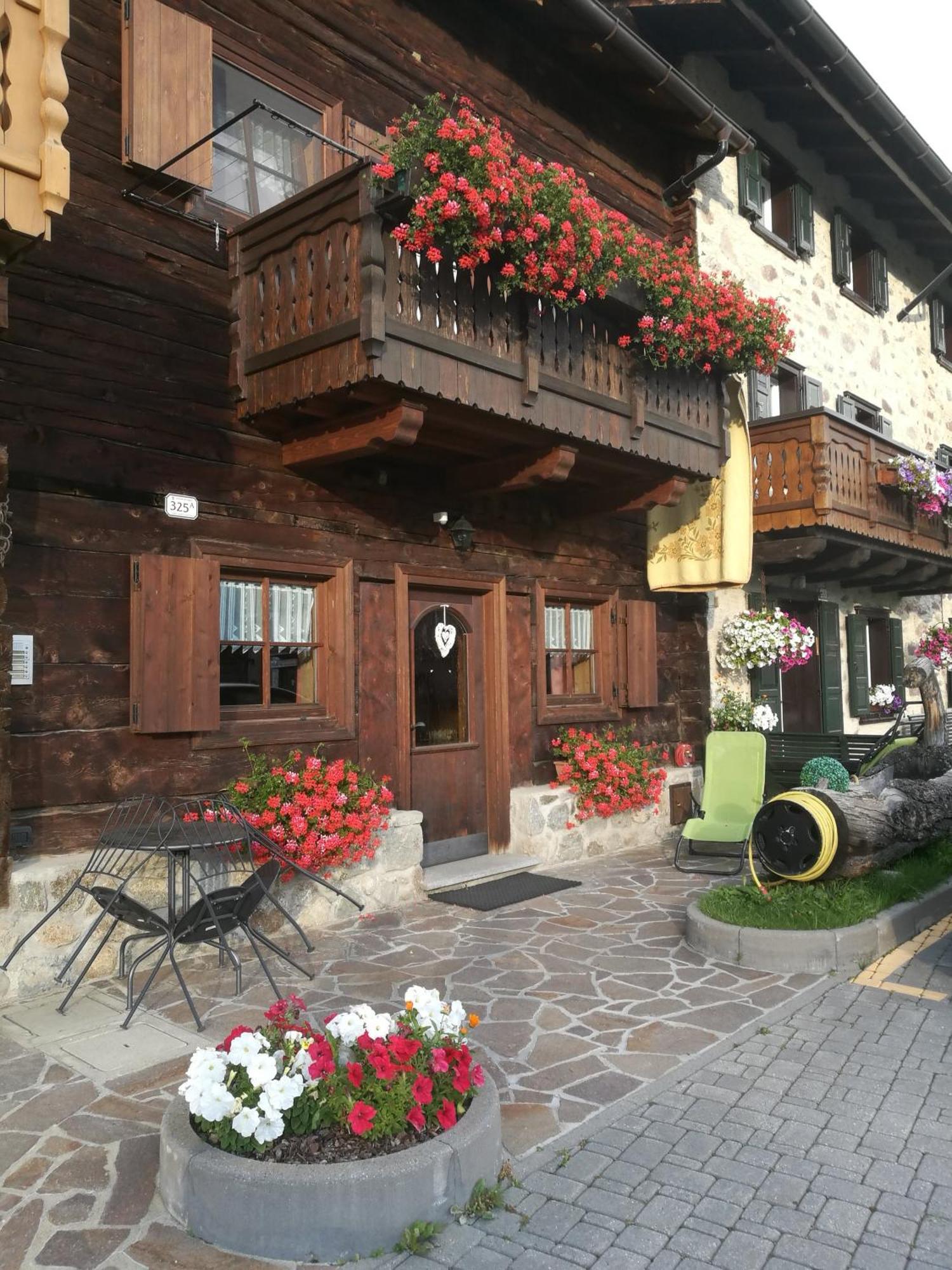 Chalet Claudia Livigno Exterior photo