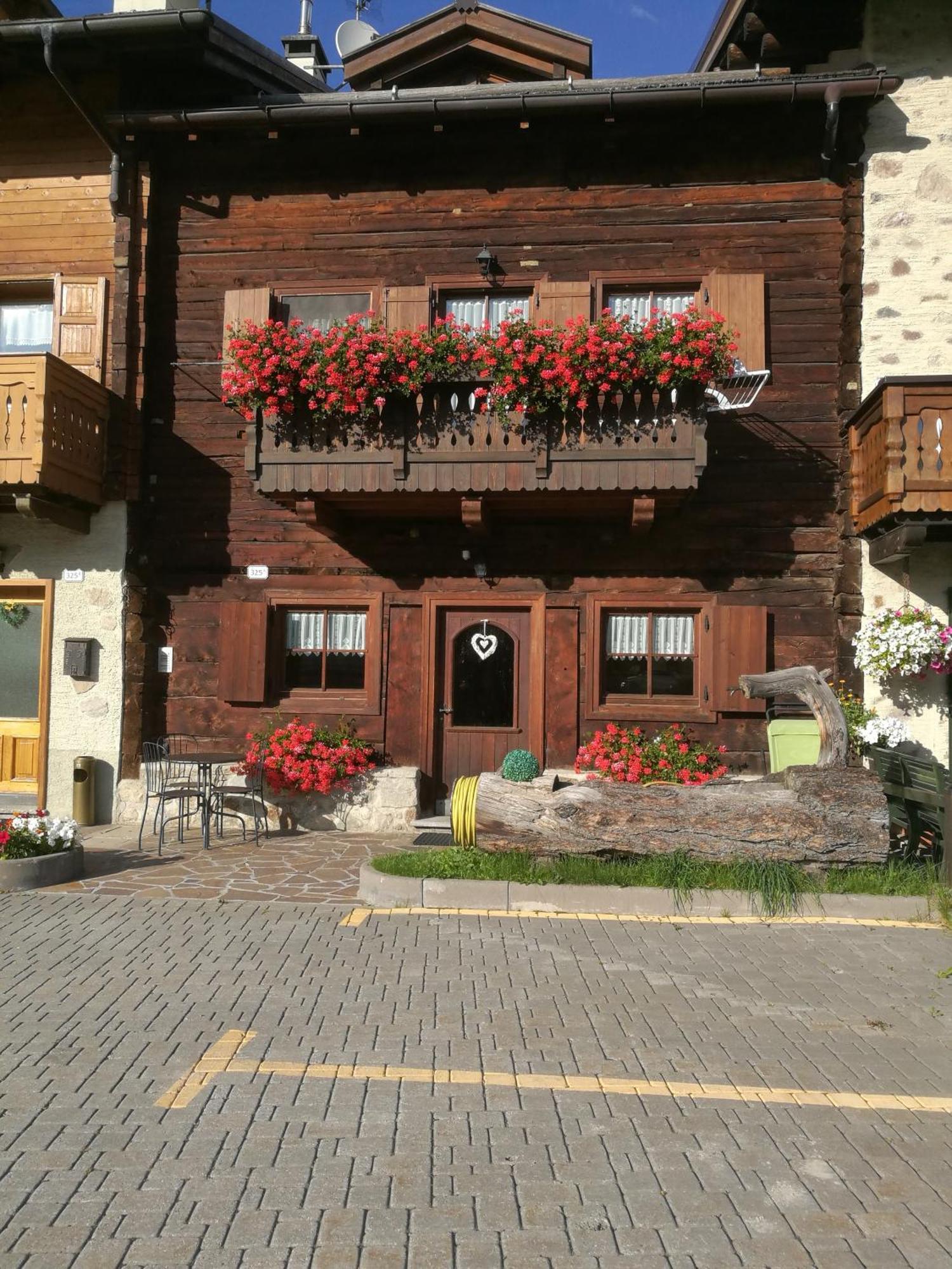 Chalet Claudia Livigno Exterior photo