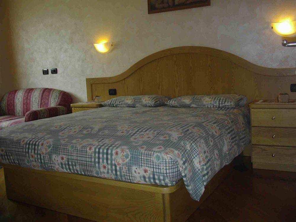 Chalet Claudia Livigno Exterior photo