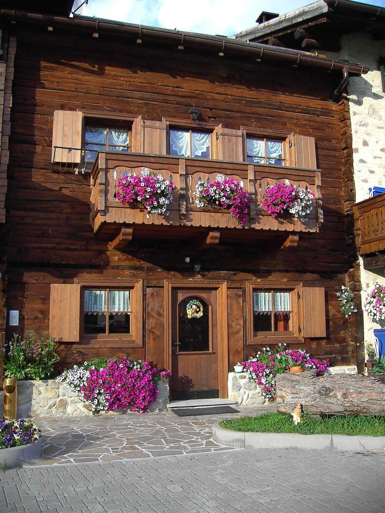 Chalet Claudia Livigno Exterior photo